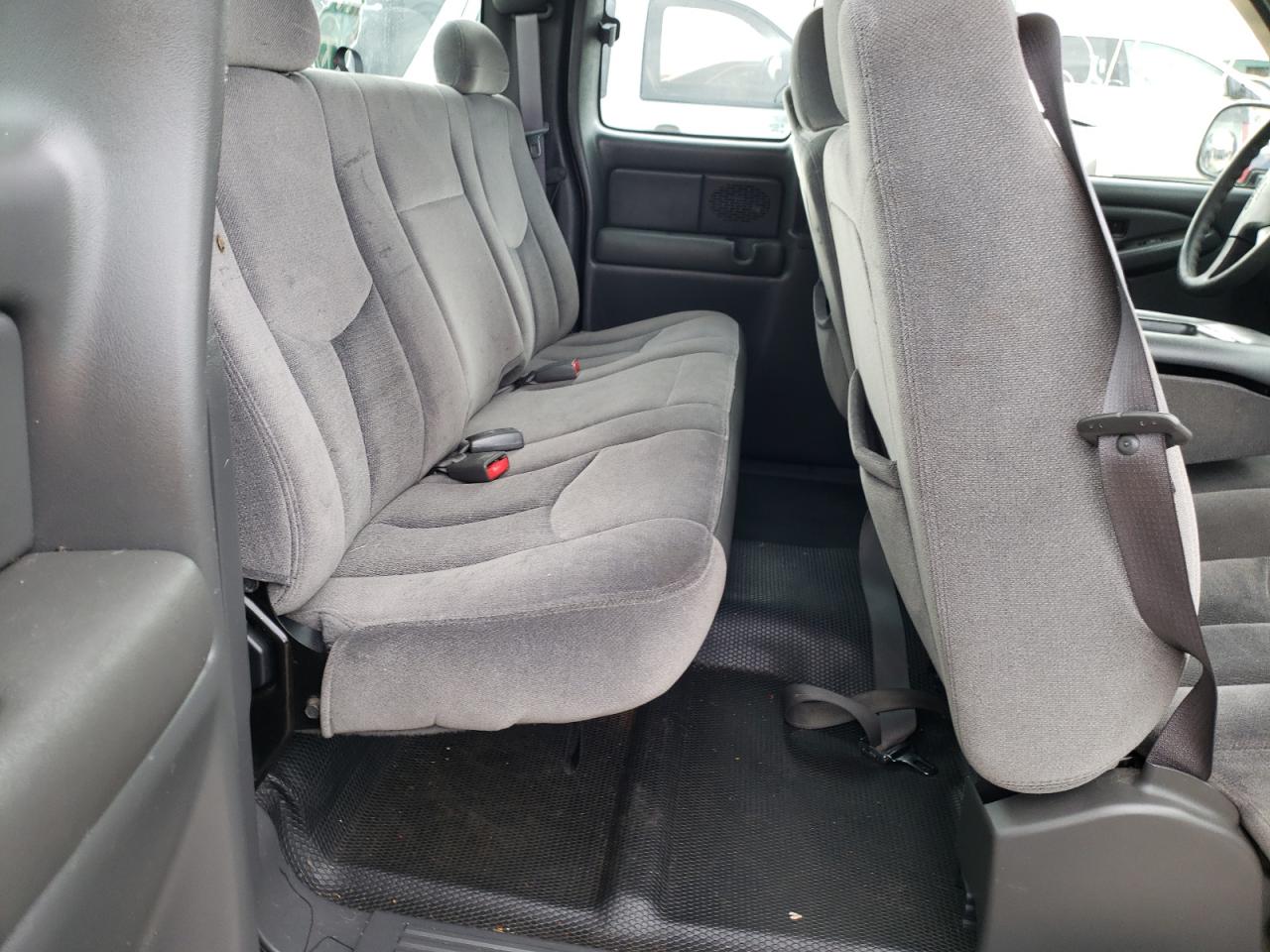 Photo 6 from auction – 2004 GMC SIERRA K25 with VIN 1GTHK292X4E361693