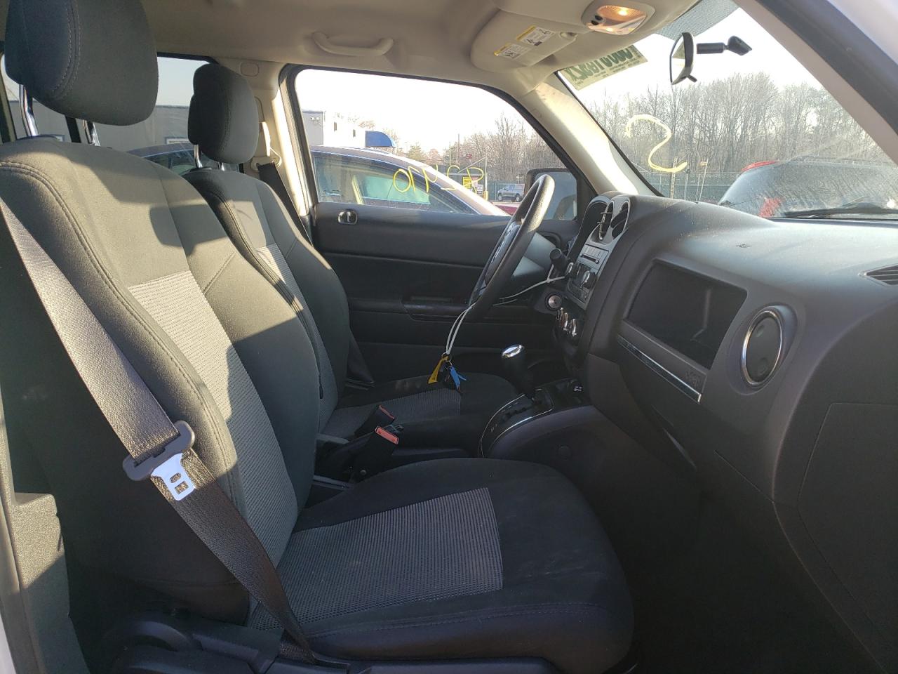 Photo 5 from auction – 2014 JEEP PATRIOT SP with VIN 1C4NJRBB0ED665583