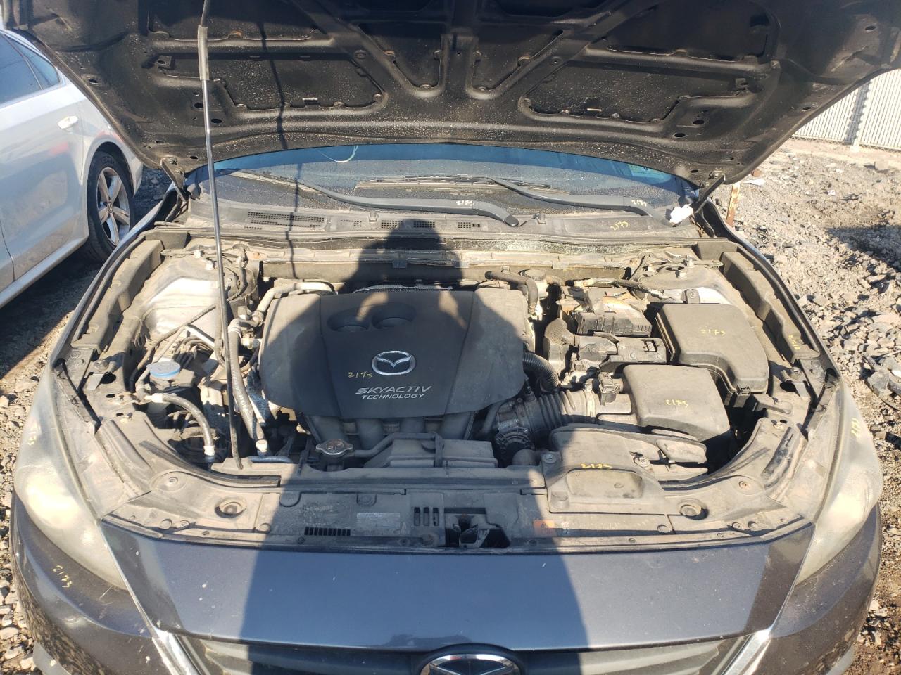 Photo 7 from auction – 2014 MAZDA 3 SV with VIN JM1BM1T7XE1182173