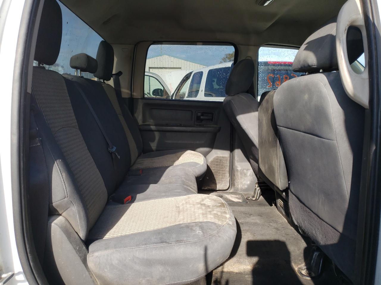 Photo 6 from auction – 2012 DODGE RAM 3500 S with VIN 3C63DPGLXCG124732