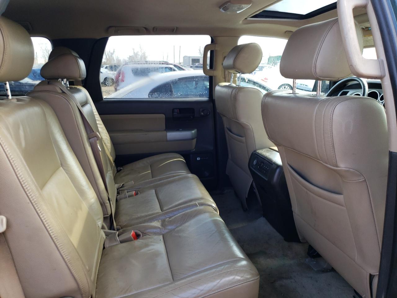 Photo 6 from auction – 2008 TOYOTA SEQUOIA SR with VIN 5TDBY64A98S002099