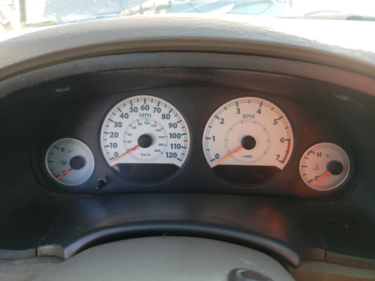 Photo 8 from auction – 2007 CHRYSLER TOWN&COUNT with VIN 2A4GP54L77R296902