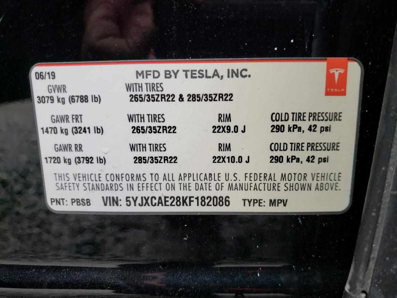 Photo 10 from auction – 2019 TESLA MODEL X with VIN 5YJXCAE28KF182086