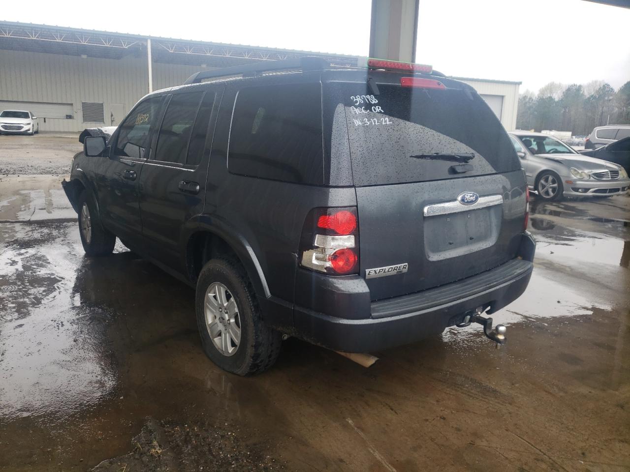 Photo 3 from auction – 2010 FORD EXPLORER X with VIN 1FMEU6DE2AUA62847