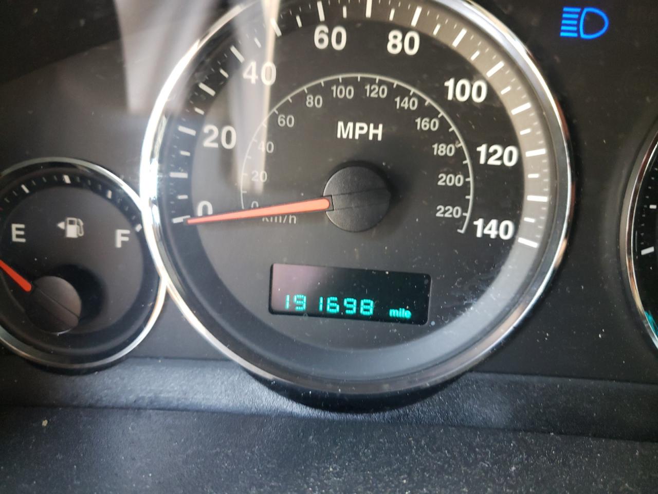 Foto 8 de la subasta – 2006 JEEP COMMANDER con VIN 1J8HH58266C253323