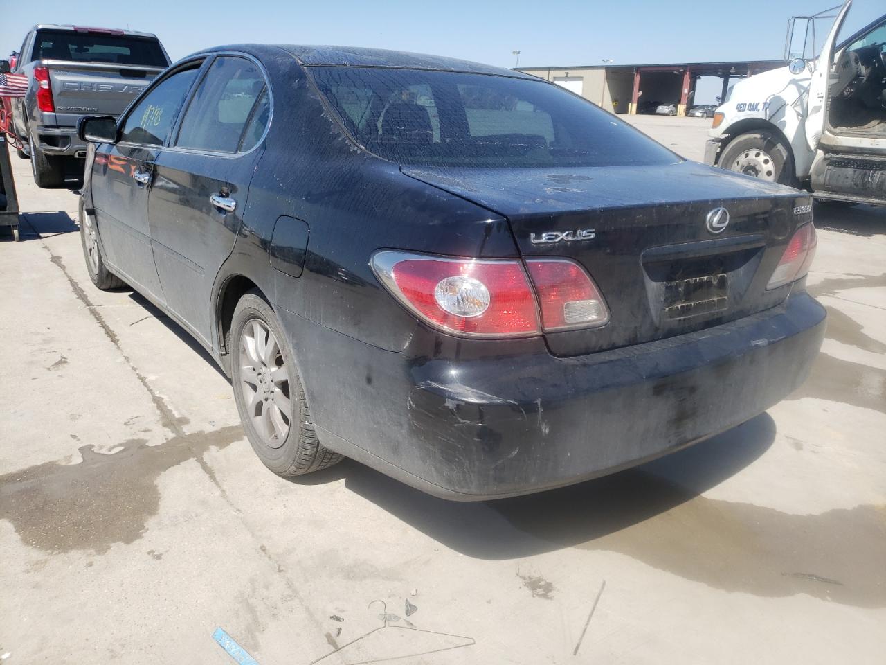 Photo 3 from auction – 2004 LEXUS ES 330 with VIN JTHBA30G645052258