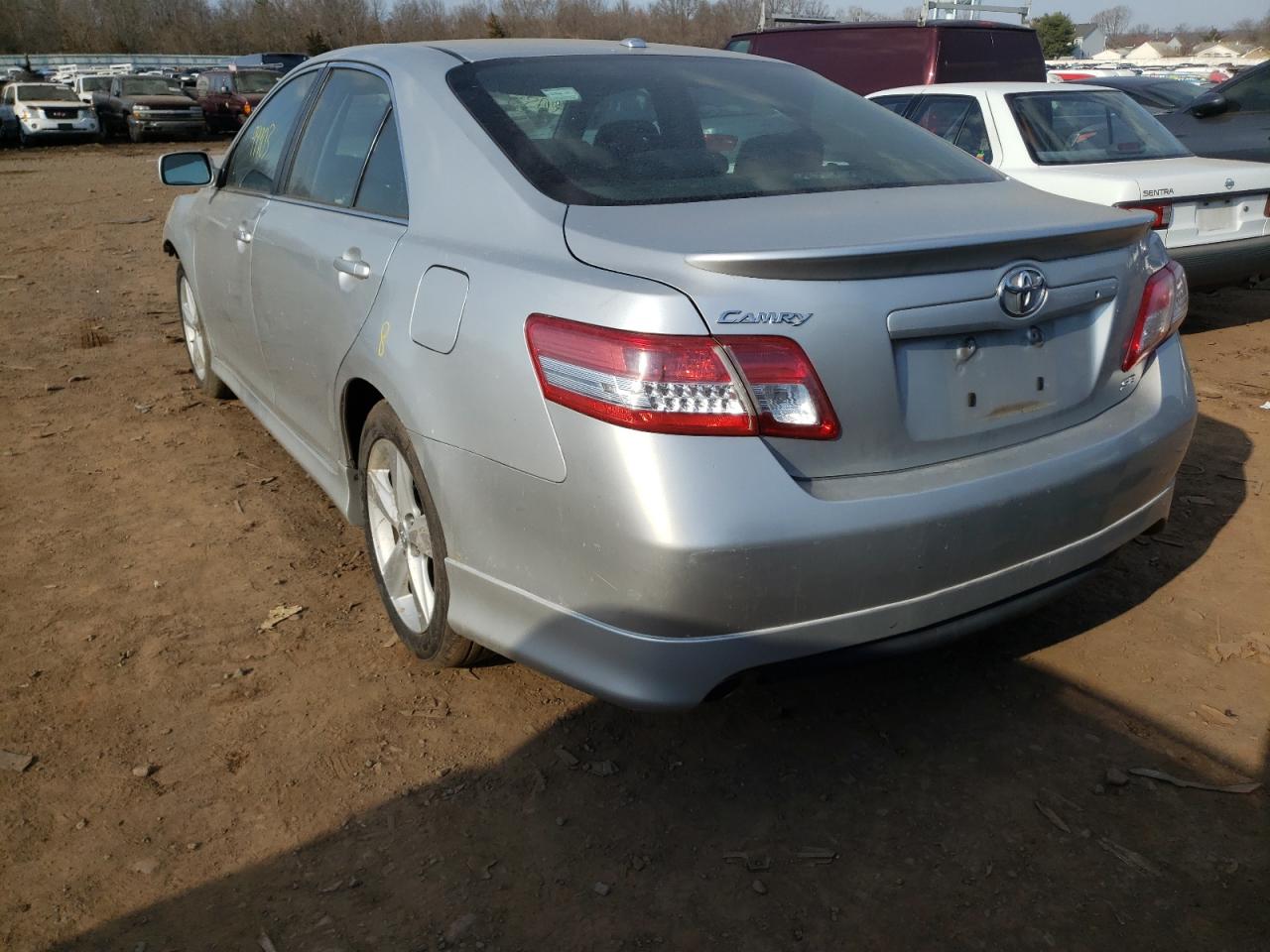 Photo 3 from auction – 2011 TOYOTA CAMRY BASE with VIN 4T1BF3EK9BU758817