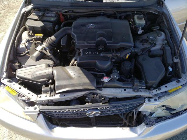 Photo 7 from auction – 2002 LEXUS IS 300 with VIN JTHBD192220051430