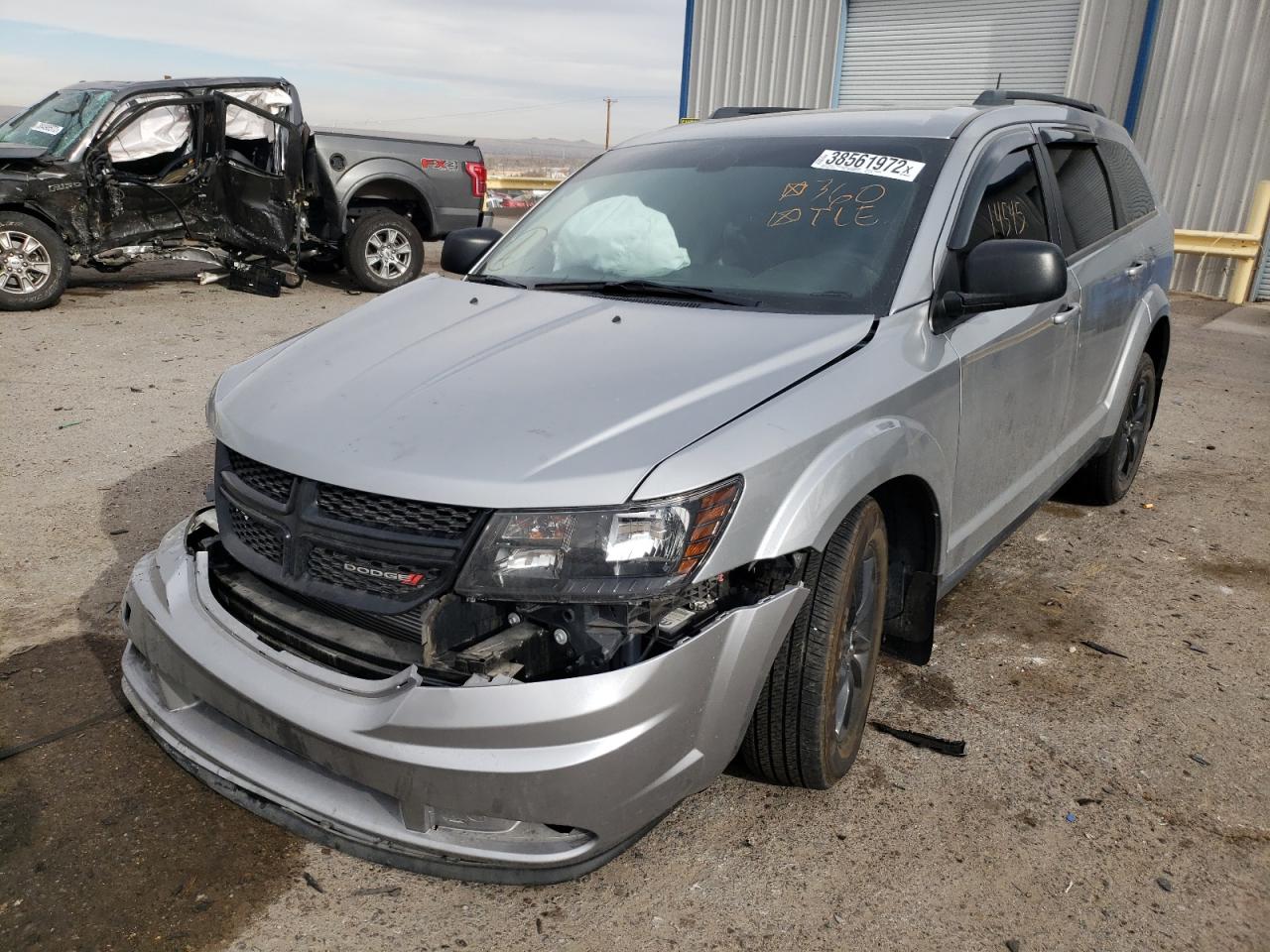 Photo 2 from auction – 2020 DODGE JOURNEY SE with VIN 3C4PDCAB5LT220746