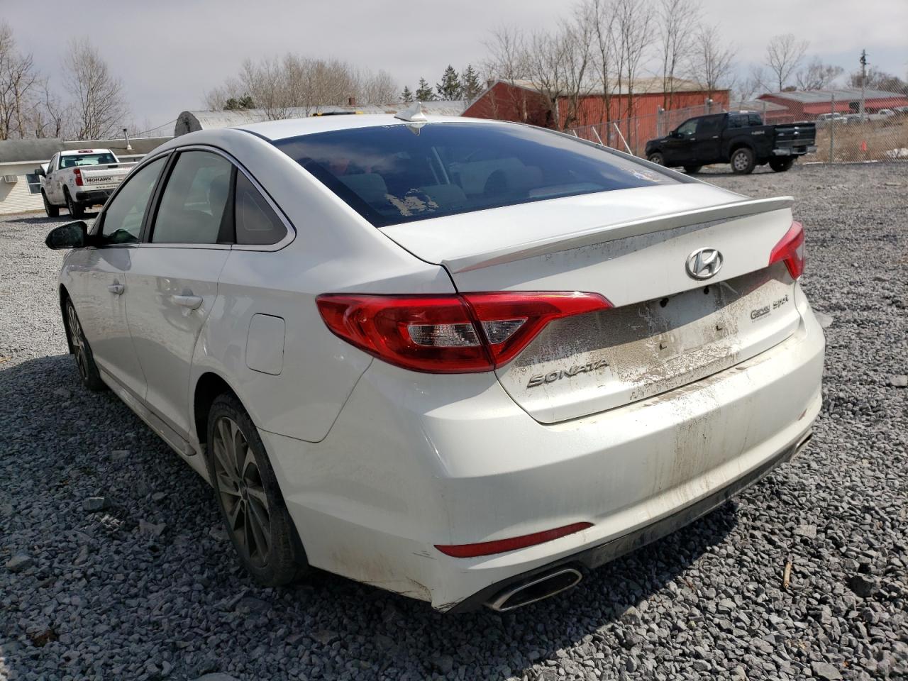 Photo 3 from auction – 2015 HYUNDAI SONATA SPO with VIN 5NPE34AF2FH215527