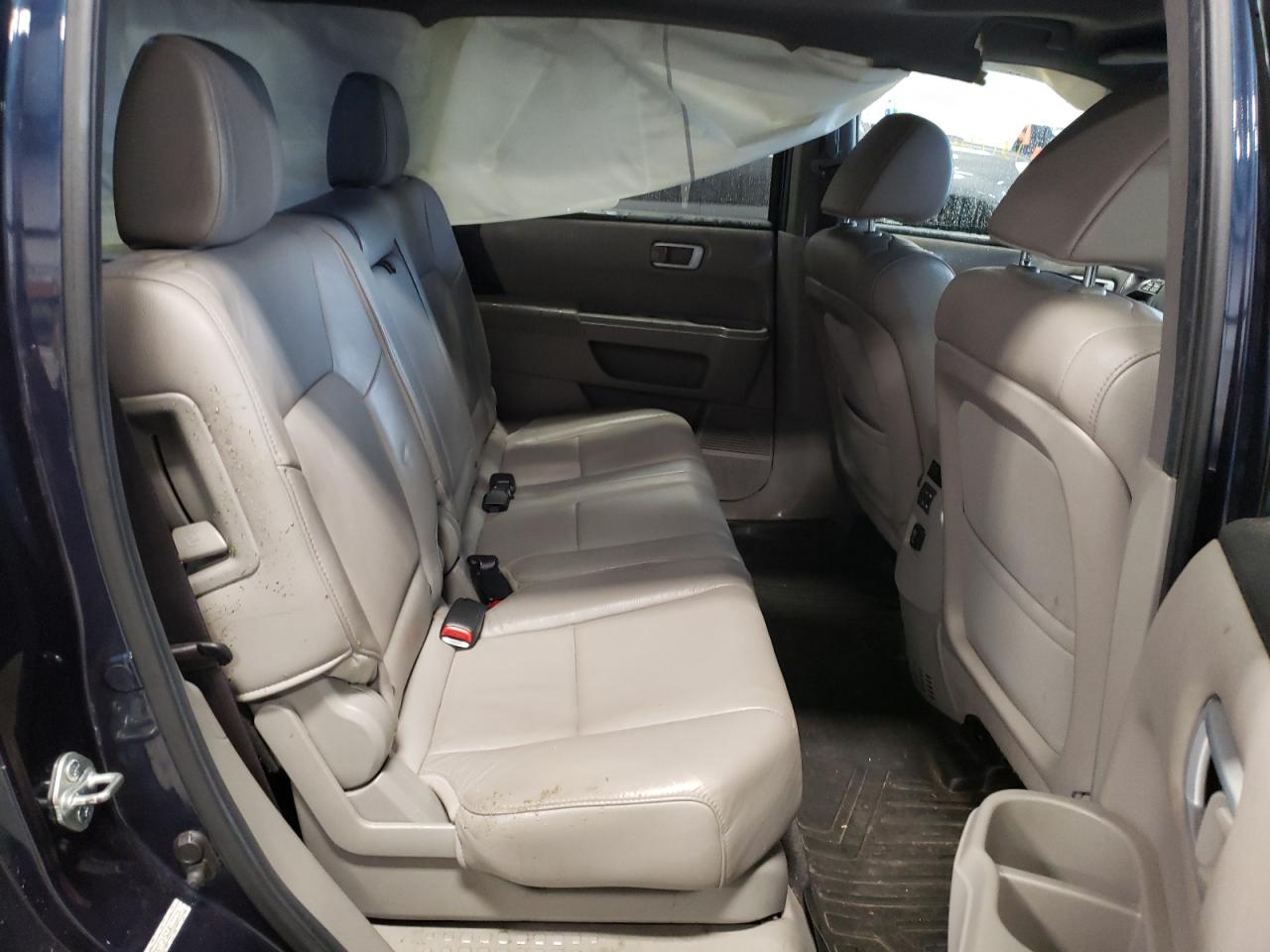 Photo 6 from auction – 2012 HONDA PILOT EXL with VIN 5FNYF3H52CB022204