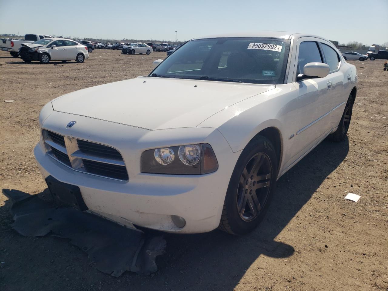 Photo 2 from auction – 2006 DODGE CHARGER R/ with VIN 2B3LA53H26H344279