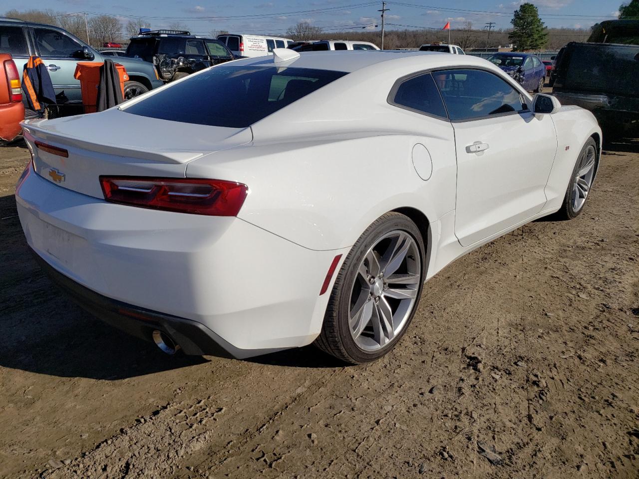 Photo 4 from auction – 2018 CHEVROLET CAMARO LT with VIN 1G1FB1RS9J0172391