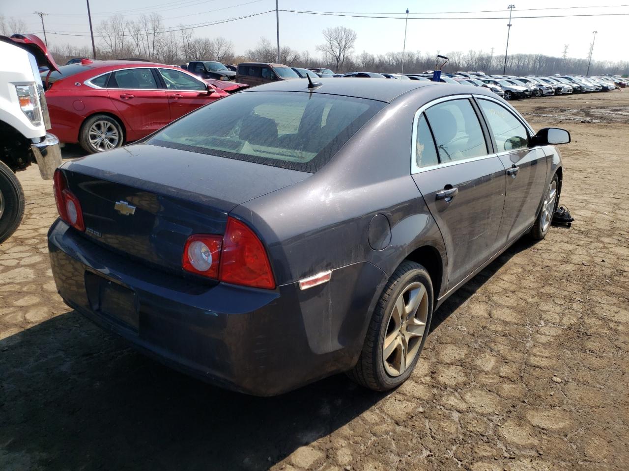 Photo 4 from auction – 2011 CHEVROLET MALIBU LS with VIN 1G1ZB5E11BF278558