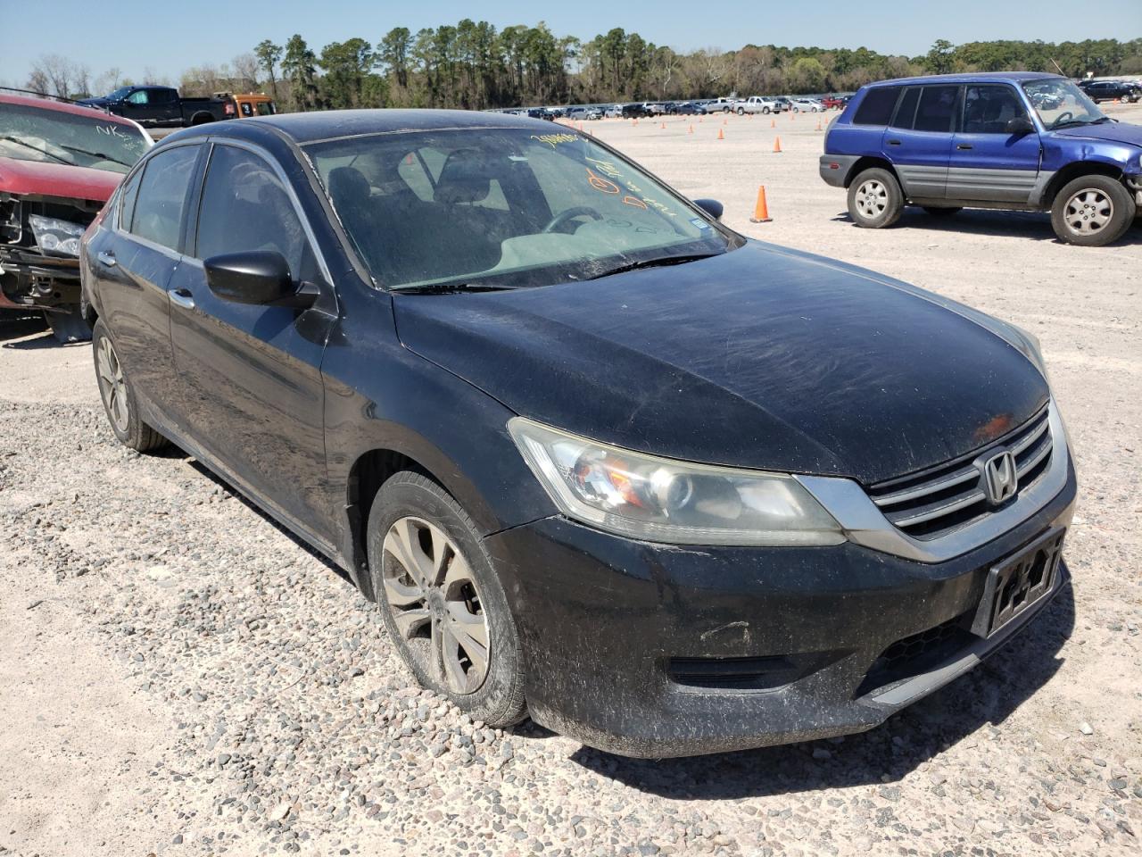 HONDA ACCORD LX 2015 with VIN 1HGCR2F32FA259447 - Photo from auction