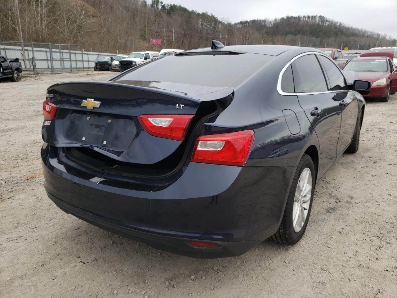 Photo 4 from auction – 2017 CHEVROLET MALIBU LT with VIN 1G1ZE5ST2HF100387
