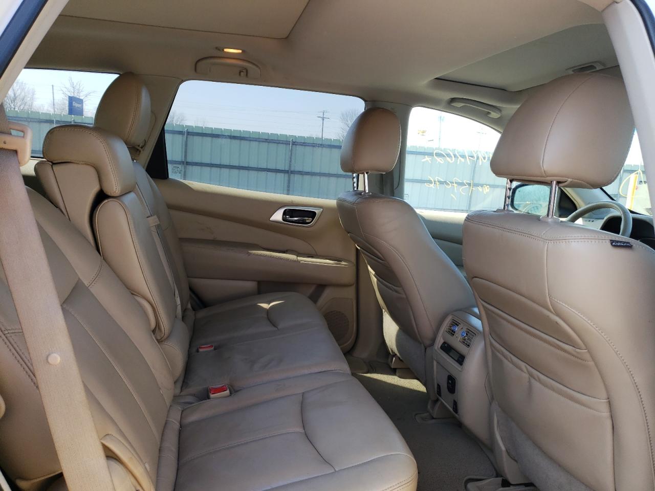 Photo 6 from auction – 2013 NISSAN PATHFINDER with VIN 5N1AR2MM6DC621083