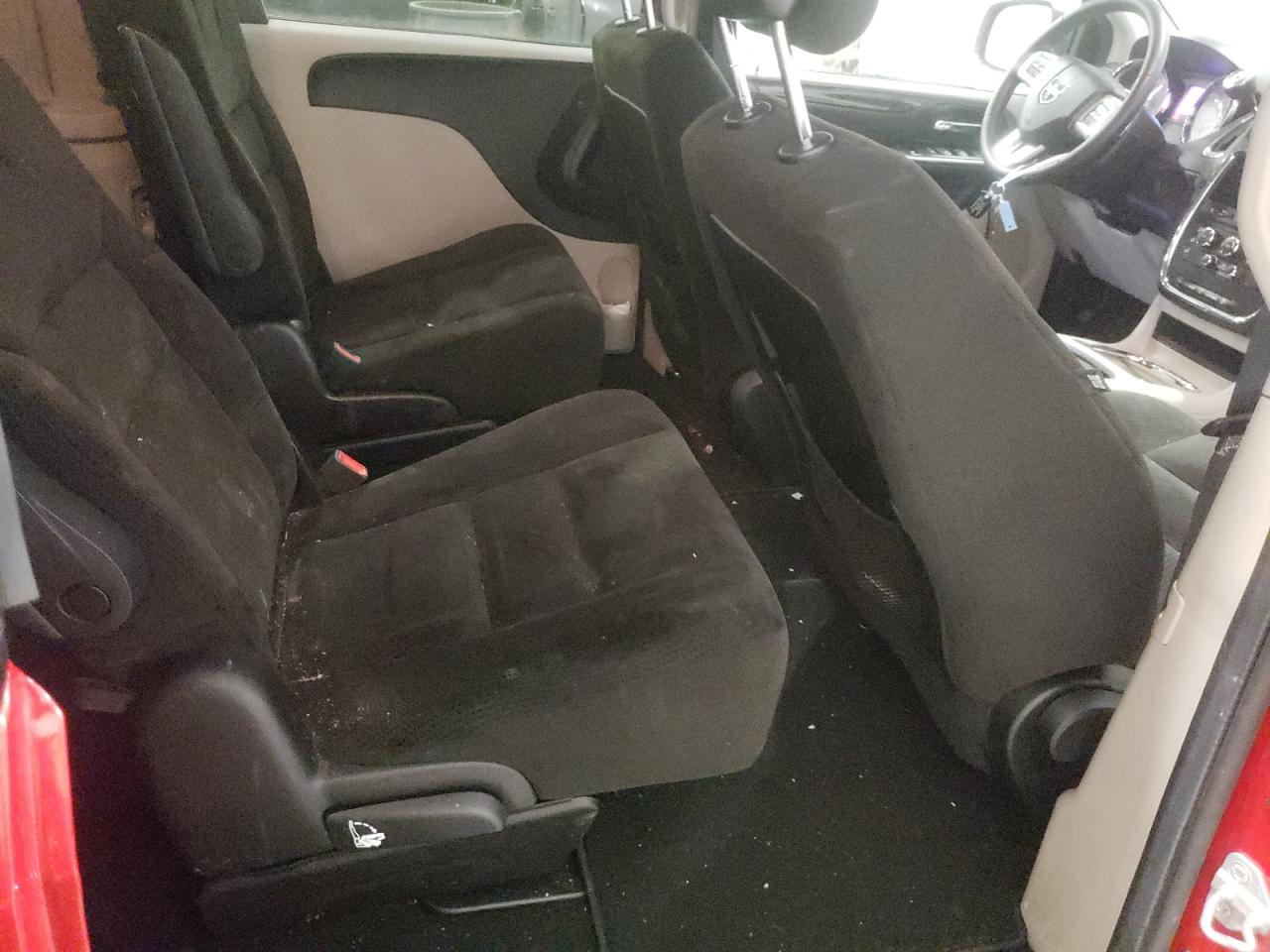 Photo 6 from auction – 2015 DODGE GRAND CARA with VIN 2C4RDGCG5FR744821