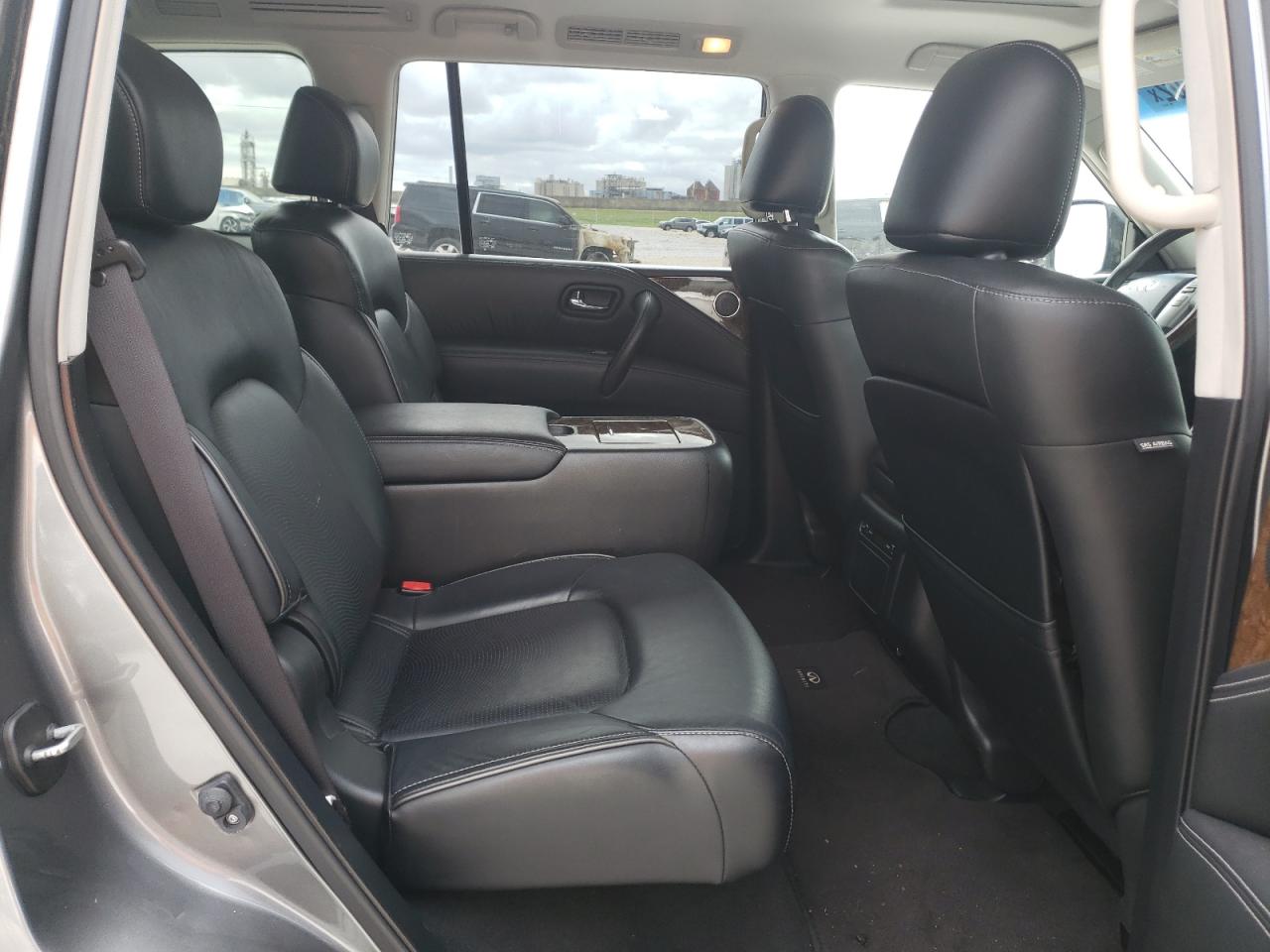 Photo 6 from auction – 2015 INFINITI QX80 with VIN JN8AZ2NF5F9573181