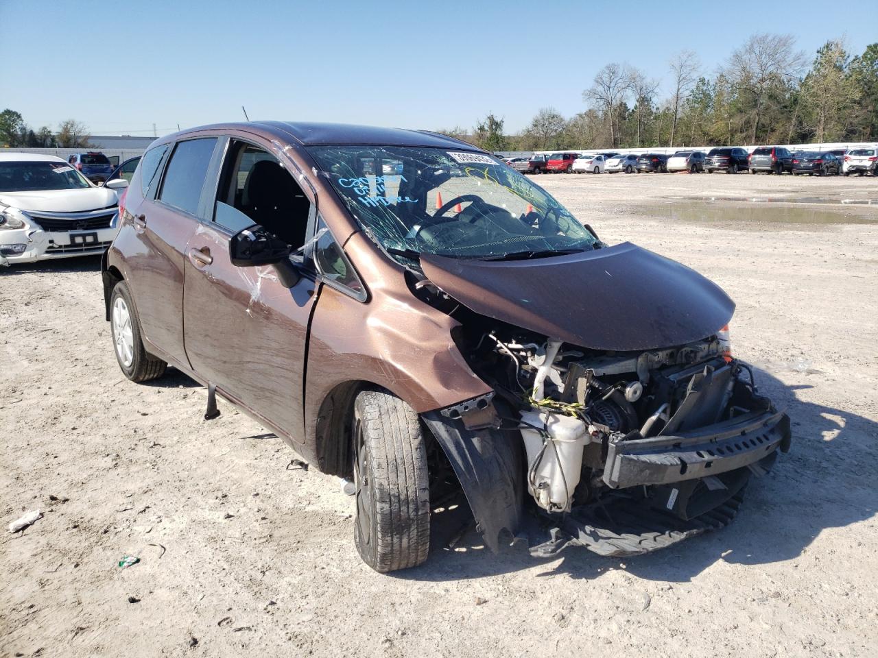 NISSAN VERSA NOTE 2017 with VIN 3N1CE2CP9HL354068 - Photo from auction