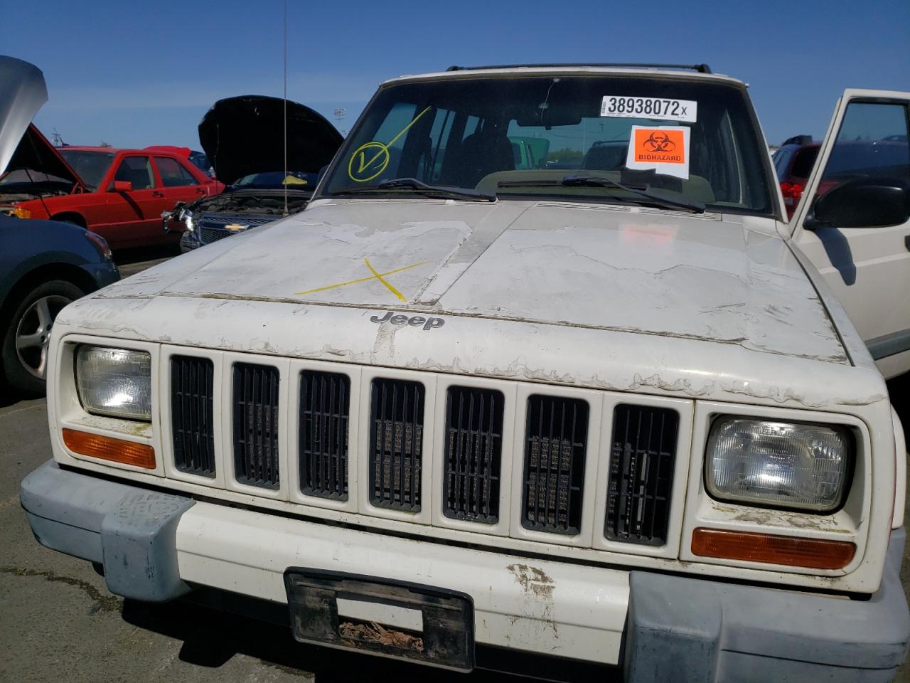 Photo 9 from auction – 2001 JEEP CHEROKEE S with VIN 1J4FT48S01L524998