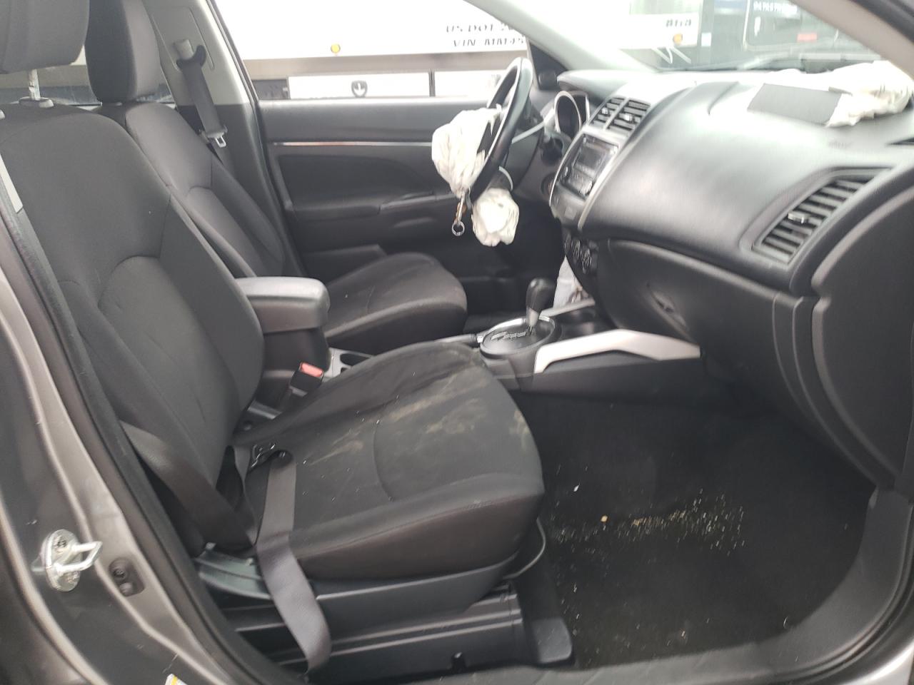 Photo 5 from auction – 2014 MITSUBISHI OUTLANDER with VIN 4A4AP3AU7EE008747