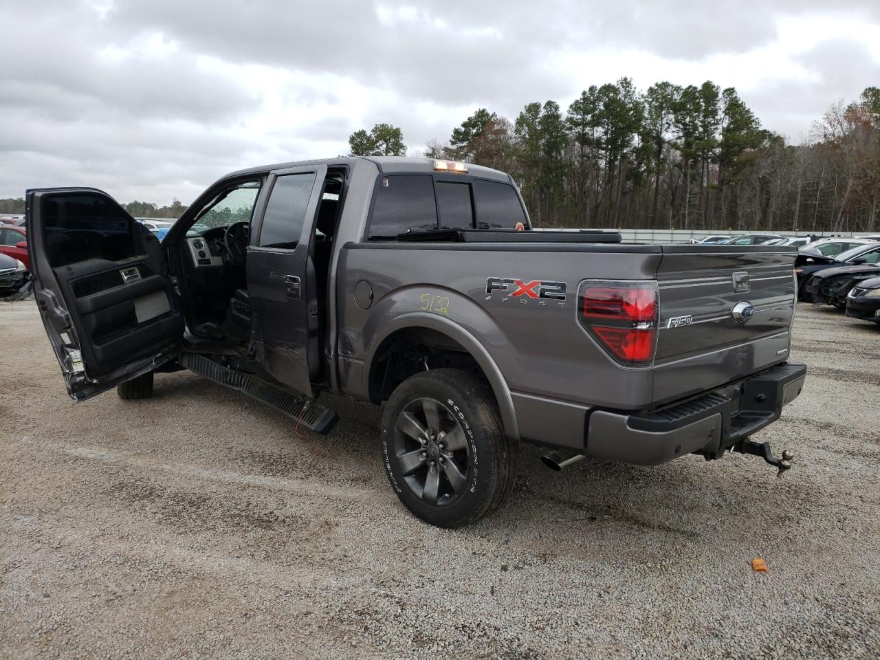 Photo 3 from auction – 2011 FORD F150 SUPER with VIN 1FTFW1CF9BKD40320