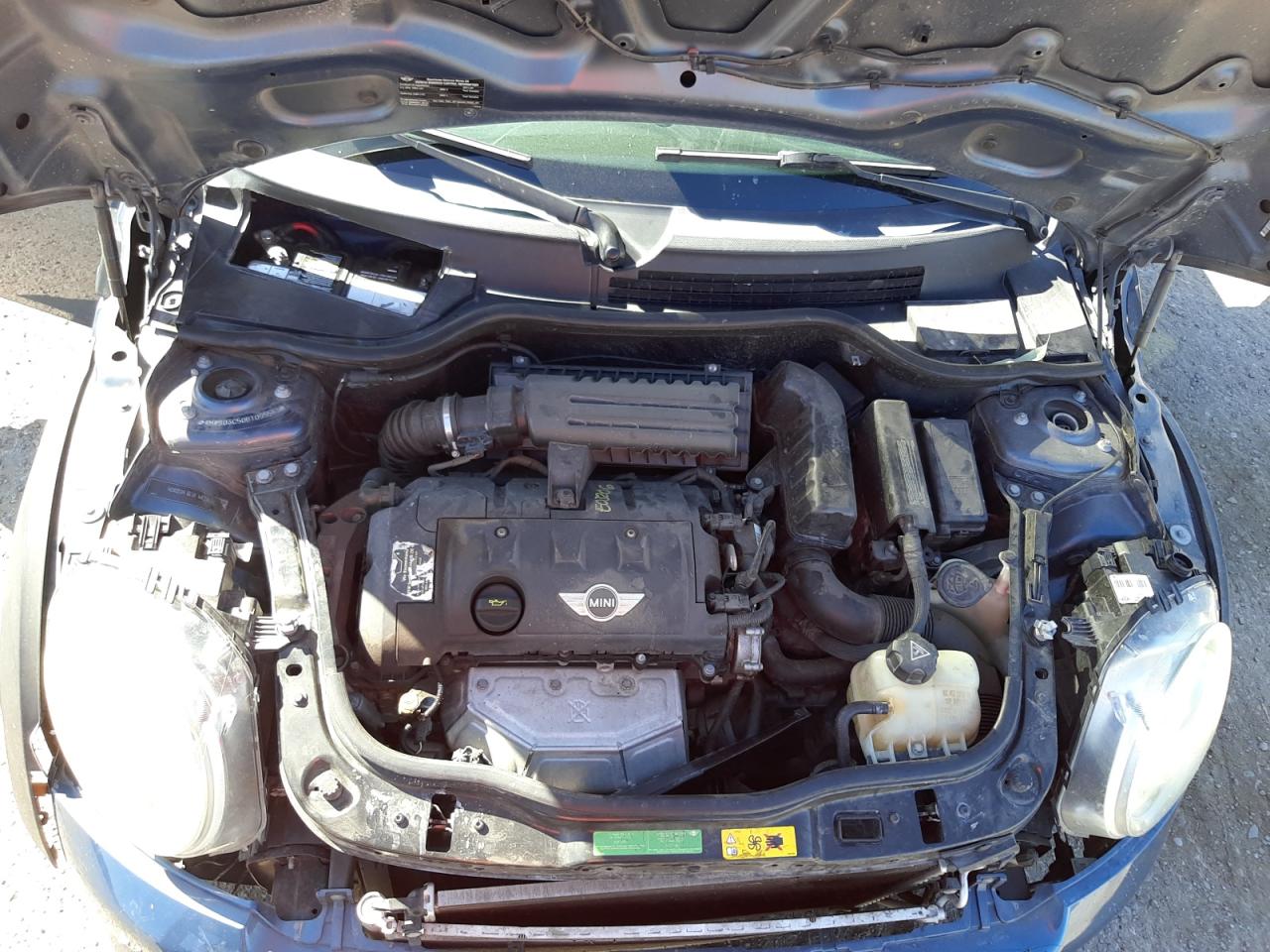 Photo 7 from auction – 2011 MINI COOPER with VIN WMWSU3C50BT095583