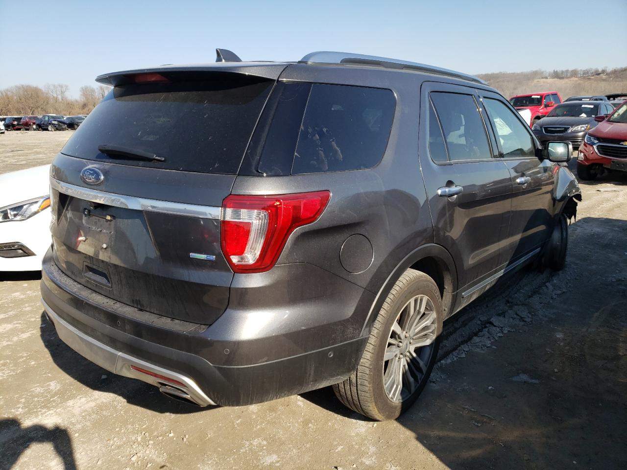Photo 4 from auction – 2017 FORD EXPLORER P with VIN 1FM5K8HT2HGB39672