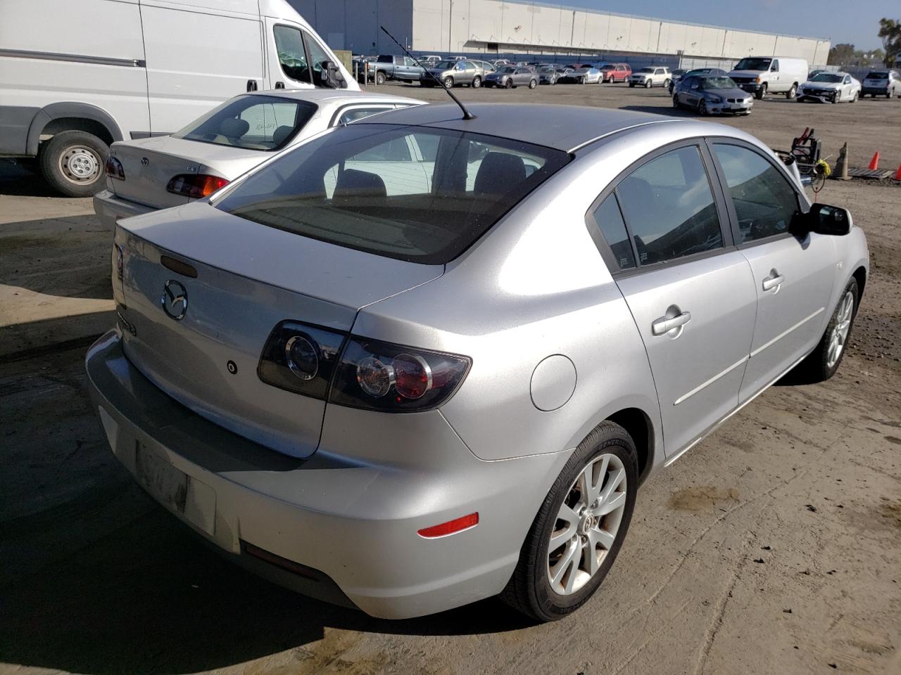 Photo 4 from auction – 2008 MAZDA 3 I with VIN JM1BK32G781852558