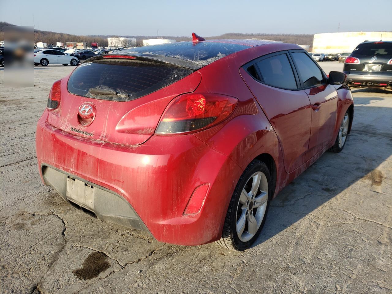 Photo 4 from auction – 2013 HYUNDAI VELOSTER with VIN KMHTC6AD5DU147305