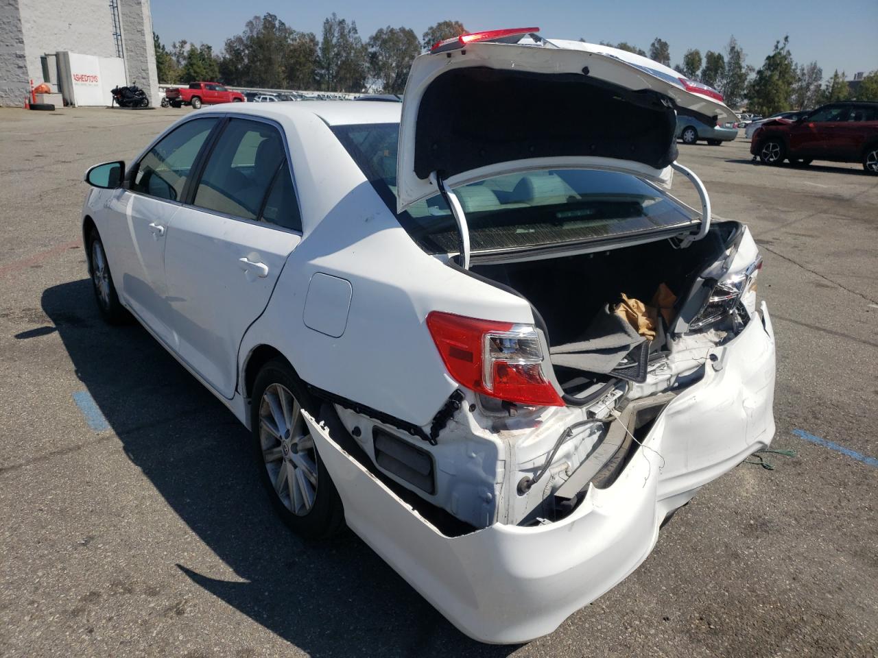 Photo 3 from auction – 2012 TOYOTA CAMRY BASE with VIN 4T1BF1FK0CU525770