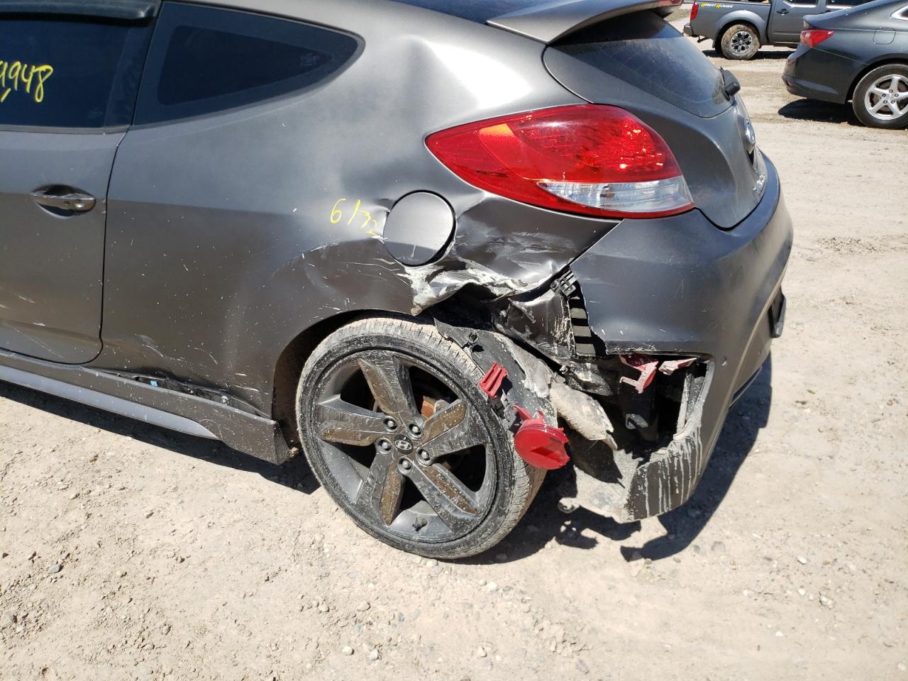 Photo 9 from auction – 2014 HYUNDAI VELOSTER T with VIN KMHTC6AE9EU201876