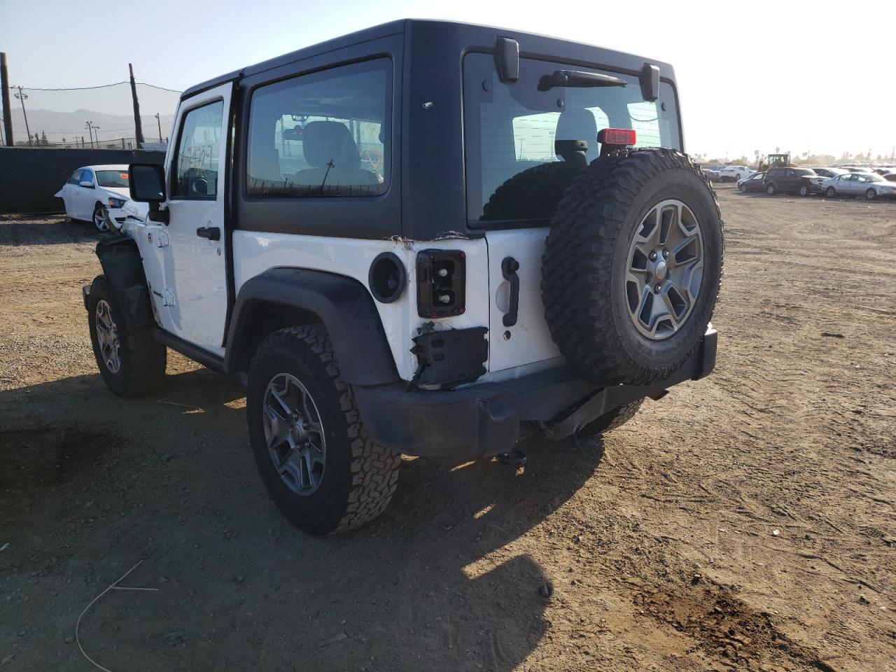 Photo 3 from auction – 2016 JEEP WRANGLER R with VIN 1C4BJWCG7GL204000