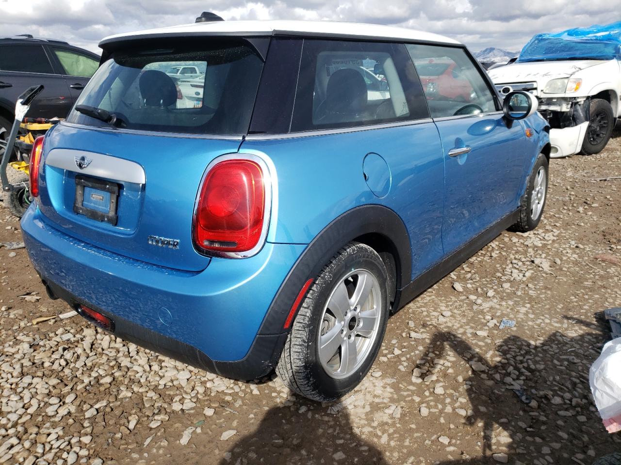 Photo 4 from auction – 2015 MINI COOPER with VIN WMWXM5C58F3A58372