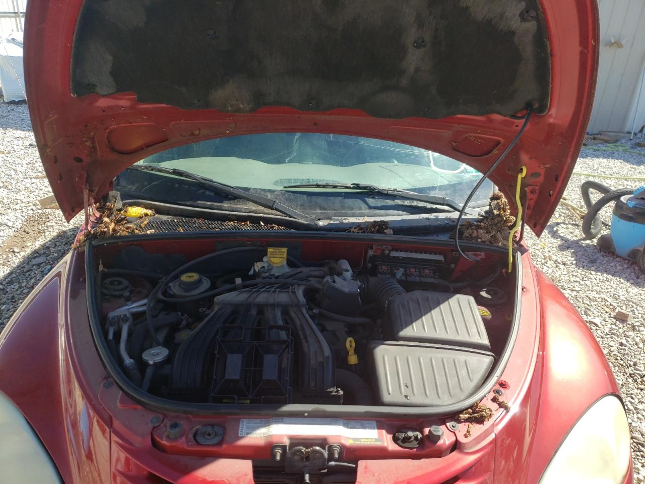Photo 7 from auction – 2004 CHRYSLER PT CRUISER with VIN 3C4FY48B74T202987