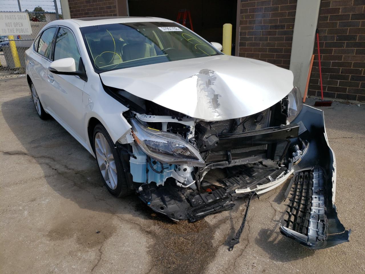 TOYOTA AVALON BAS 2013 with VIN 4T1BK1EB5DU002985 - Photo from auction