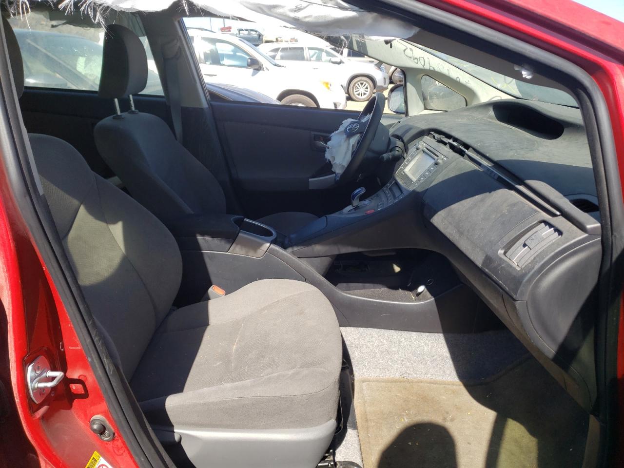 Photo 5 from auction – 2015 TOYOTA PRIUS with VIN JTDKN3DU4F0459162