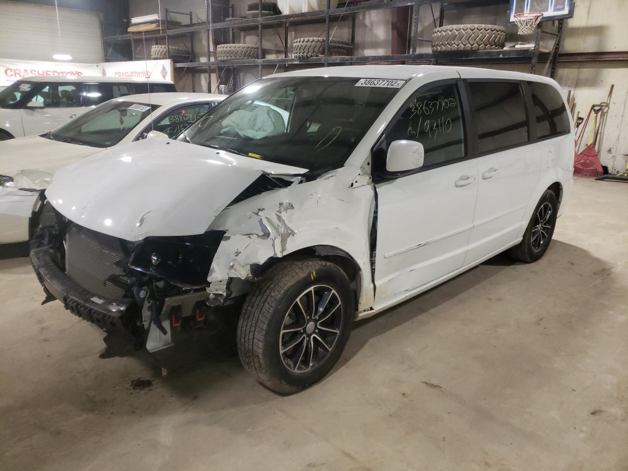 Photo 2 from auction – 2017 DODGE GRAND CARA with VIN 2C4RDGCG3HR829935
