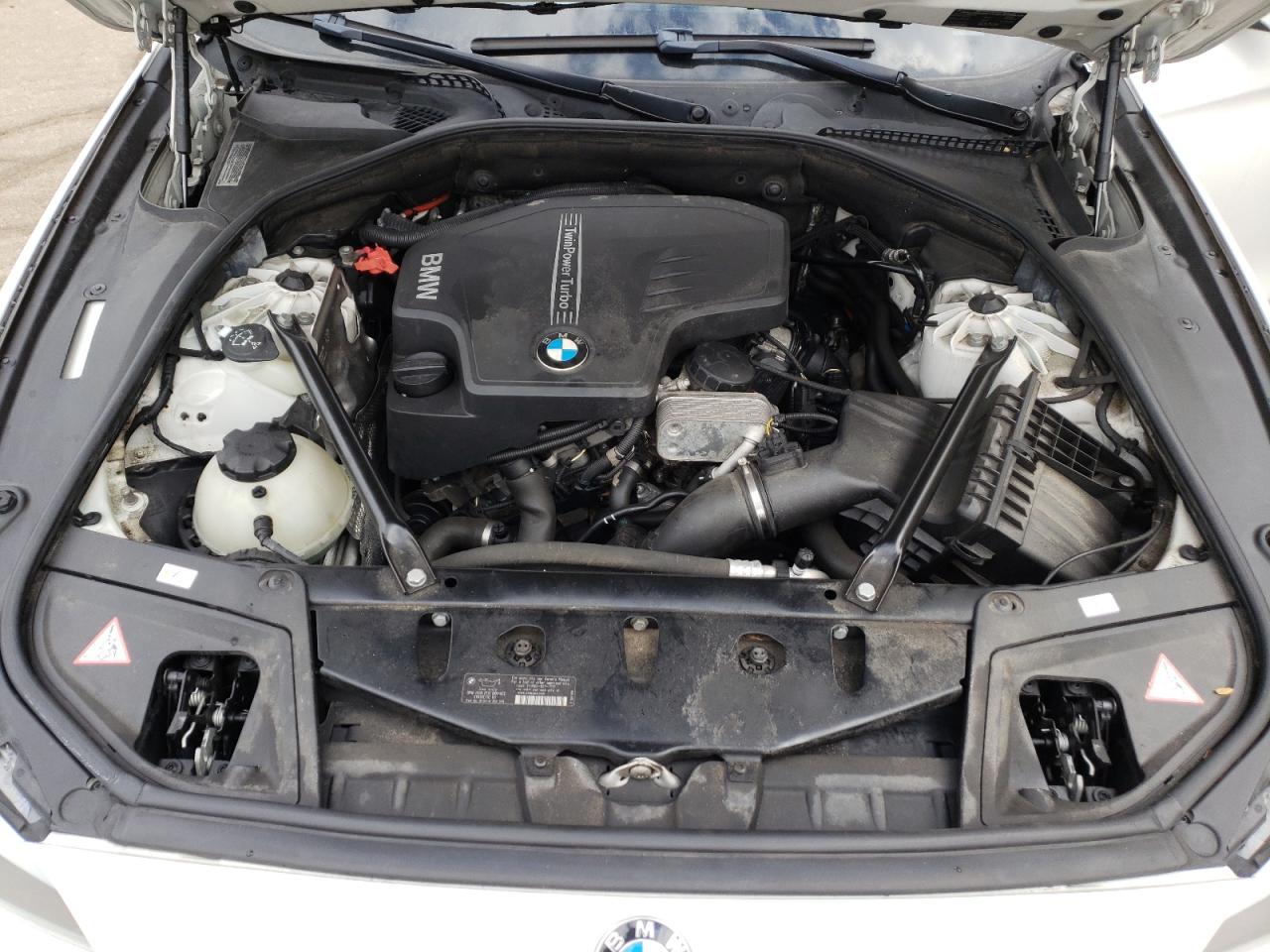 Photo 7 from auction – 2013 BMW 528 XI with VIN WBAXH5C56DDW16891