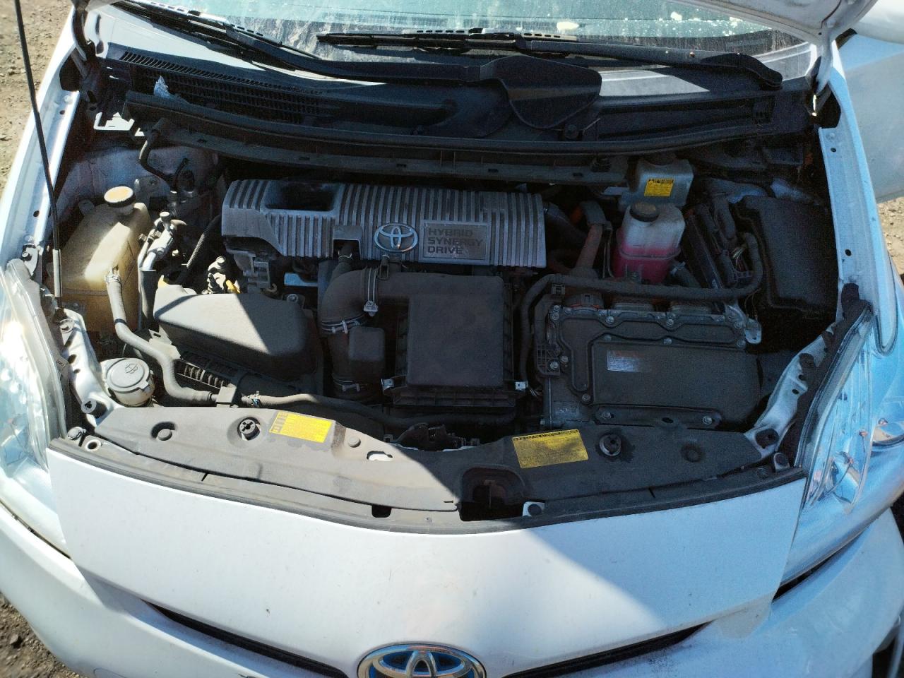 Photo 7 from auction – 2014 TOYOTA PRIUS with VIN JTDKN3DU9E1772992