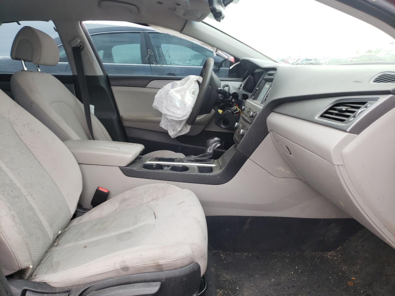 Photo 5 from auction – 2016 HYUNDAI SONATA SE with VIN 5NPE24AF3GH360564
