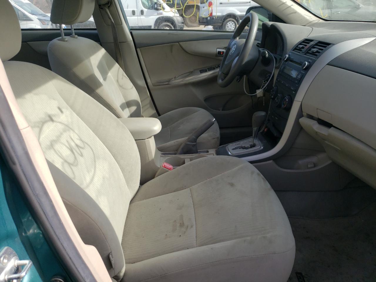 Photo 5 from auction – 2010 TOYOTA COROLLA BA with VIN 2T1BU4EE9AC233410