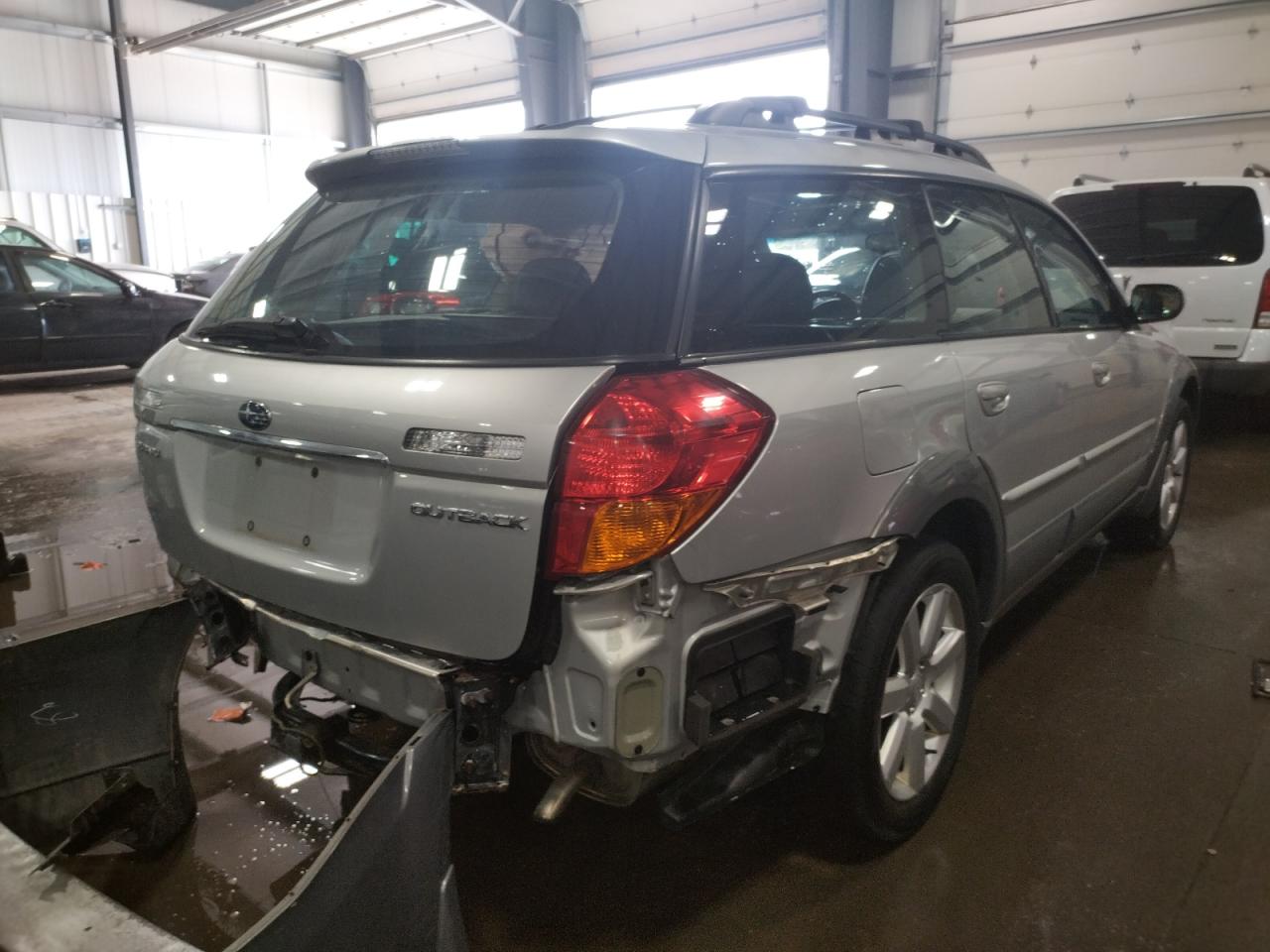 Photo 4 from auction – 2006 SUBARU LEGACY OUT with VIN 4S4BP62C667355569