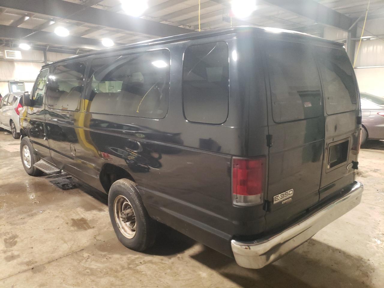Photo 3 from auction – 2006 FORD ECONOLINE with VIN 1FBSS31L76DB40145