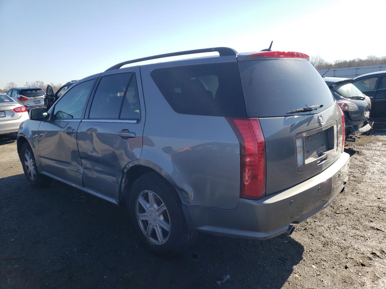 Photo 3 from auction – 2005 CADILLAC SRX with VIN 1GYEE637950151231