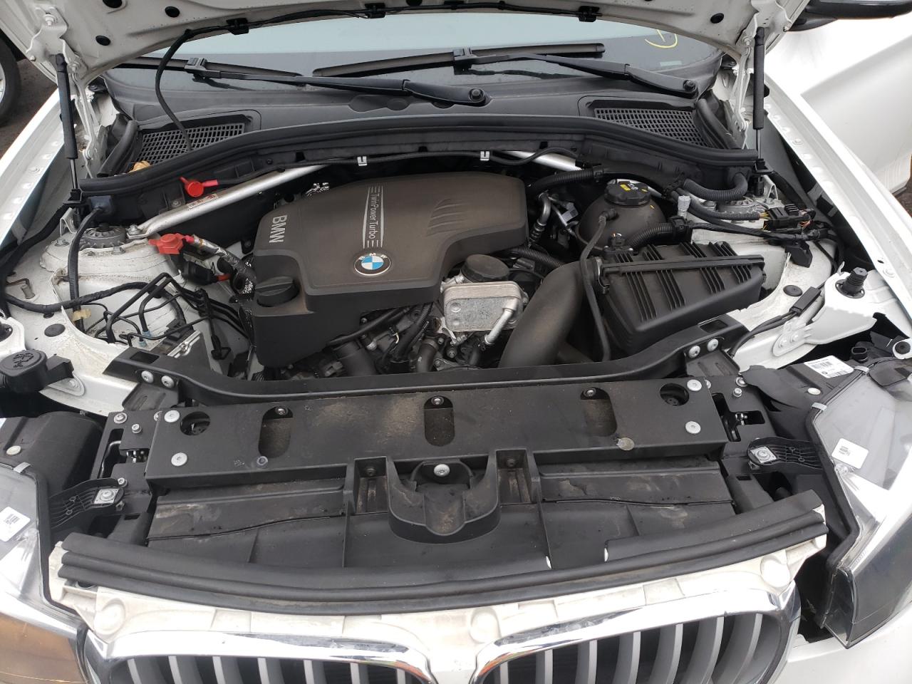 Photo 7 from auction – 2017 BMW X3 XDRIVE2 with VIN 5UXWX9C38H0W78117