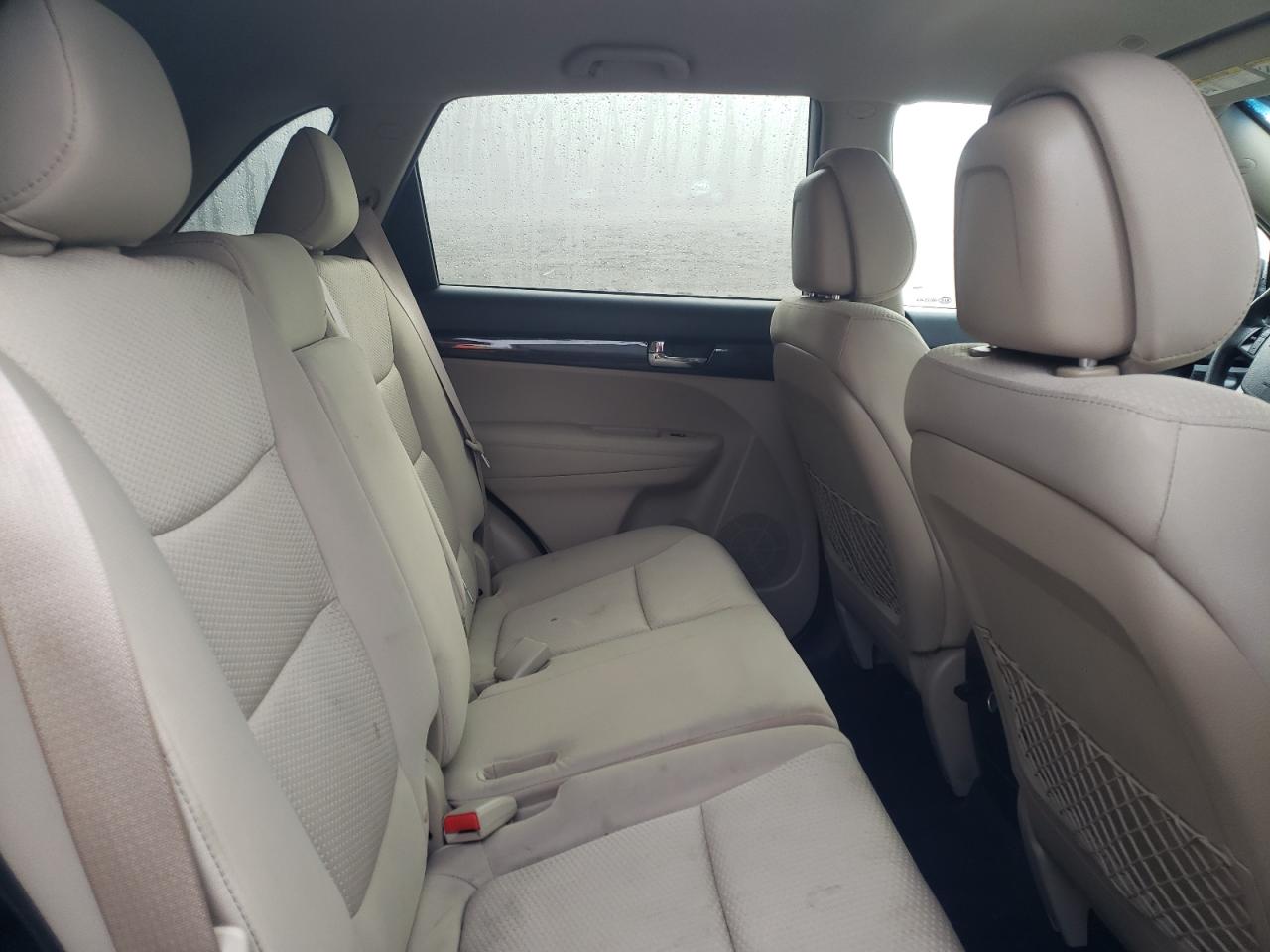 Photo 6 from auction – 2012 KIA SORENTO BA with VIN 5XYKT3A10CG277562