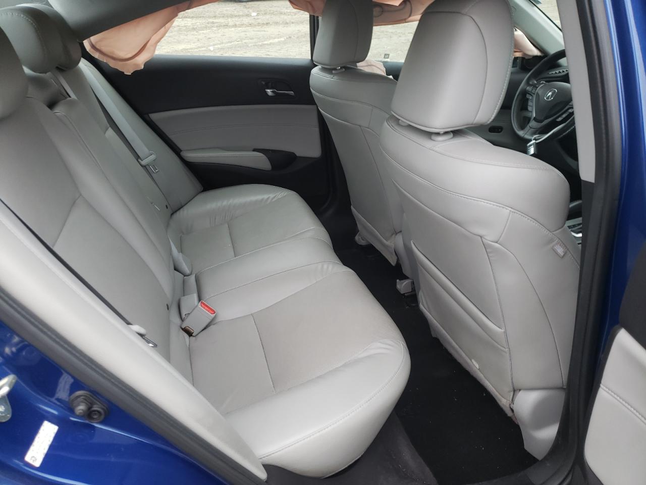 Photo 6 from auction – 2017 ACURA ILX PREMIU with VIN 19UDE2F79HA009144