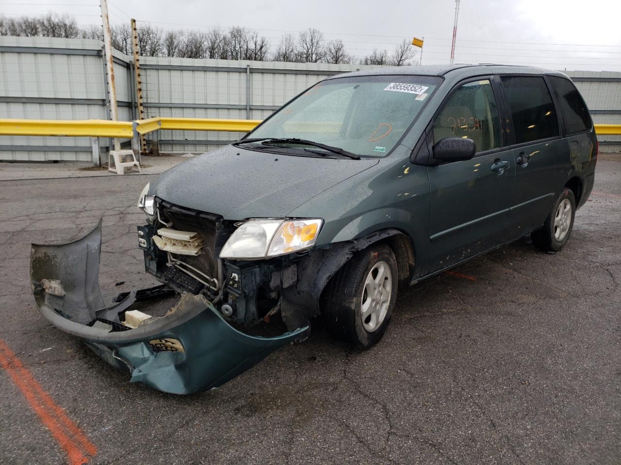 Photo 2 from auction – 2001 MAZDA MPV with VIN JM3LW28Y610192423